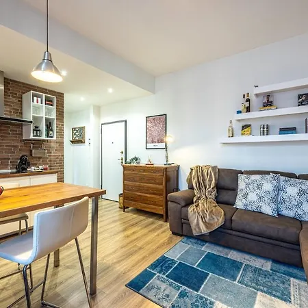 Sansiro - Cozy & Modern With Comfort Апартаменты