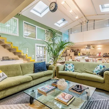 Stunning Loft With Private Court - Navigli District Apartamento Milán