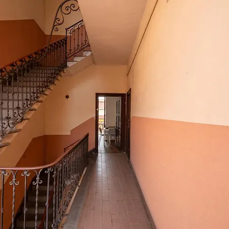 Angolo Di Trivulzio - Center At Your Door Апартаменты *