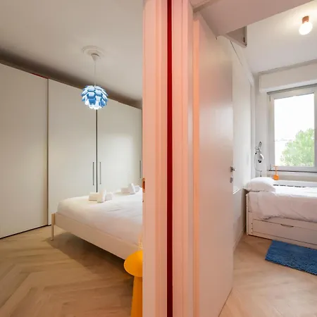 I-host - Spacious 3br - Balcony - Sleeps 7