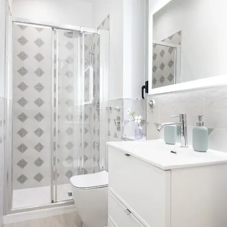 Easylife - - Gregorio 17 P3 - Porta Venezia * Milano