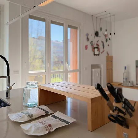 Homeby - The Clover Апартаменты *