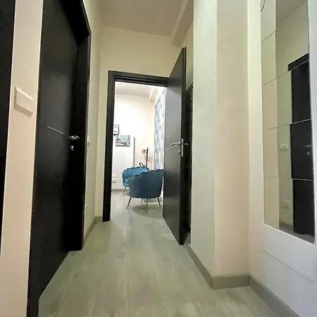 Guesthost - Balcony Flat X3 Linate Airport Mm4 Daire