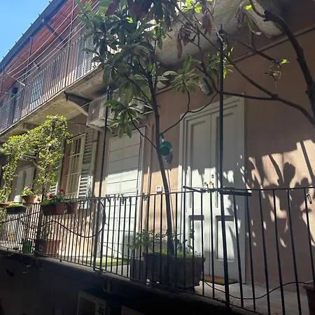 Lovelyloft, Corso San Gottardo Milán