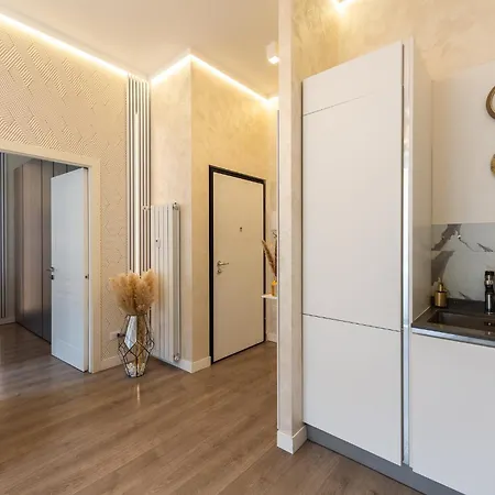 District Flat * Milano
