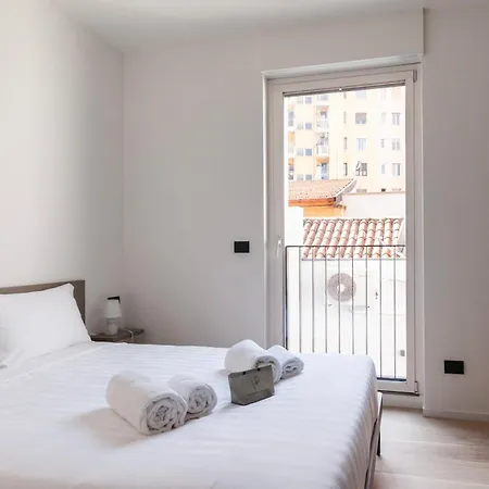 Youhosty - Marghera 43 Roof Apartment *