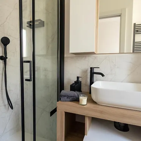 Duomo Luxury - Leo Brothers - Fontana Street *