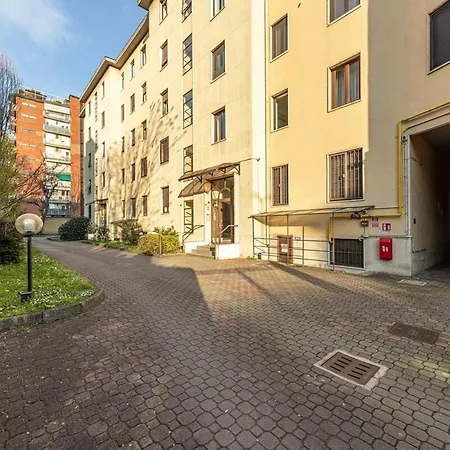 Sansiro - Cozy & Modern With Comfort Милан