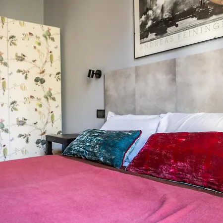 Daire Elegante E Spaziosa Per Gruppi E Famiglie, 2 E 2 Bagni, Nel Cuore Di Milano, Con Affaccio Su Piazza Gramsci Milano