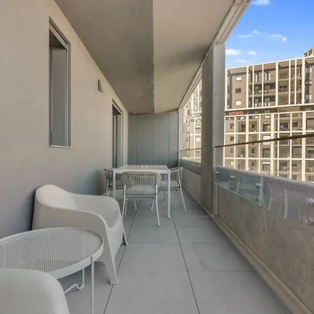 Feel Uptown Fiera With Terrace & Garage By Ndp Rent Apartment *