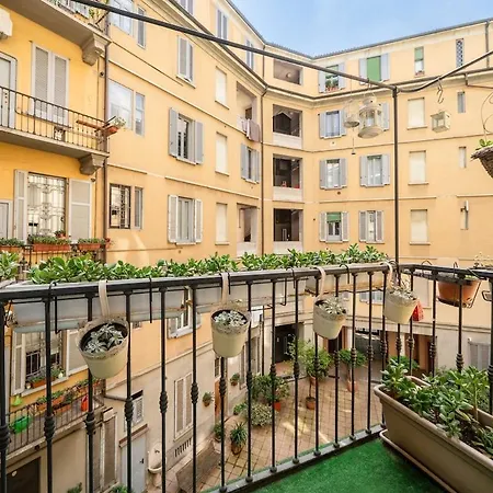 Apartamento Liberty Courtyard - Charming Flat In Sempione *