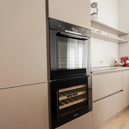 Duomo Luxury - Leo Brothers - Fontana Street *