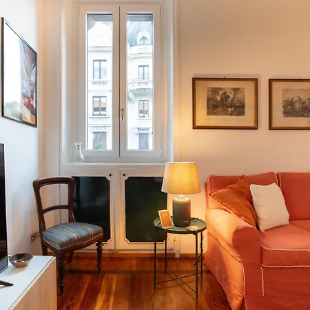 Elegant Chic In Center Of | Cadorna & Magenta *