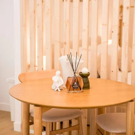 Mahon 1br Superior - Quiet, Near Tram, Metro, Duomo, Station Milan
