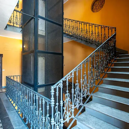 Casa Enissa, 20 Min From Duomo - 10 Min From Peace Arch Apartamento Milán