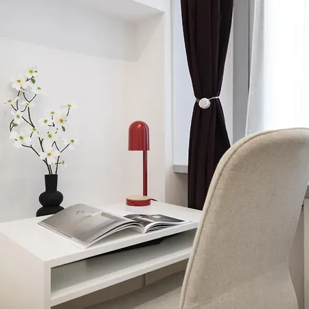 Easylife - - Gregorio 17 P3 - Porta Venezia * Milano