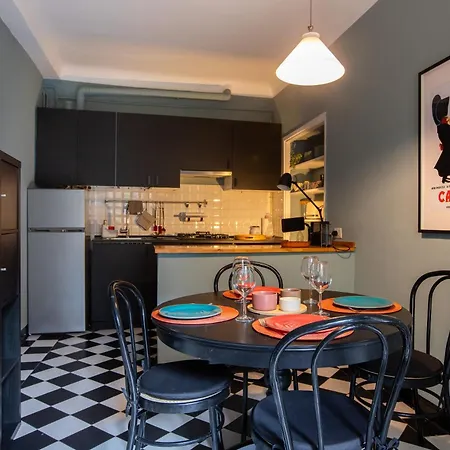 Charming Flat In Colonne Di San Lorenzo شقة *