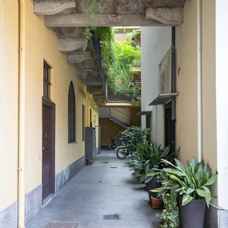 Bright Modern Flat In Centre
