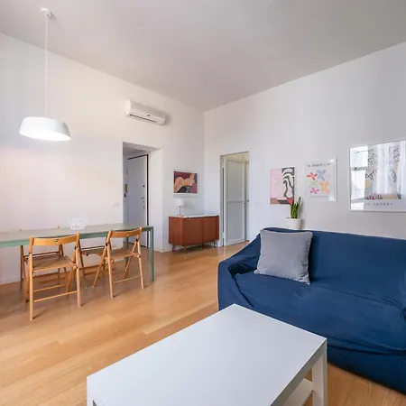 M2 Stylish Within Walking Distance Of The Navigli District *