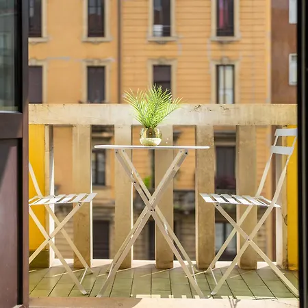 District Flat Milano