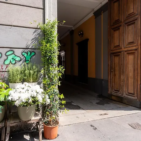 Casa Enissa, 20 Min From Duomo - 10 Min From Peace Arch شقة