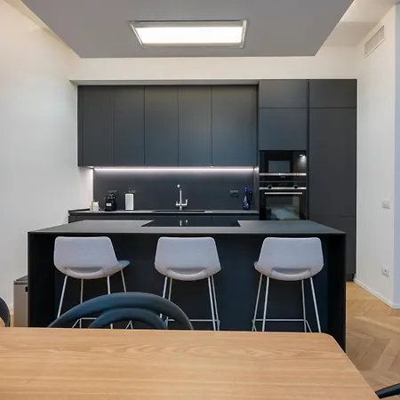 Luxury - Caccialepori 3 Apartment *