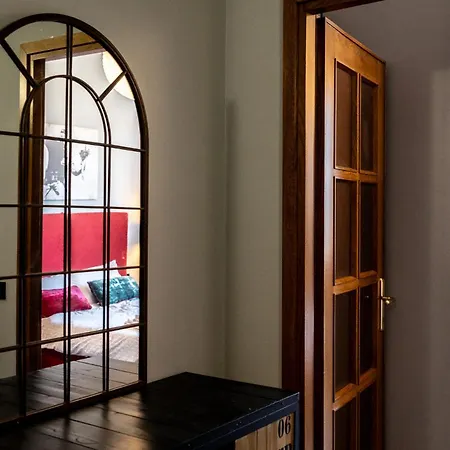 Daire Elegante E Spaziosa Per Gruppi E Famiglie, 2 E 2 Bagni, Nel Cuore Di Milano, Con Affaccio Su Piazza Gramsci Milano