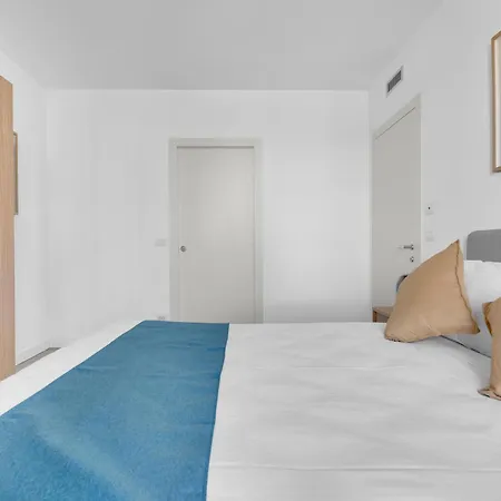 Apartment Feel Uptown Fiera With Terrace & Garage By Ndp Rent