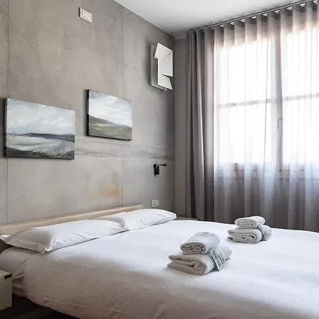 Youhosty - Brera Double Terrace