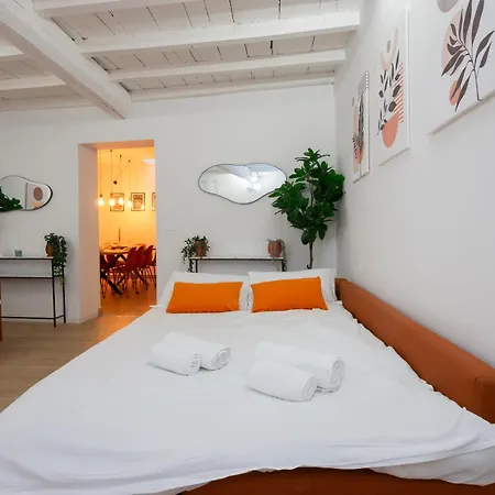 I-host Ornato - Spacious 2br For 10 Guests With 3 Bathrooms Appartement *