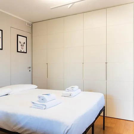 Youhosty - Brera Double Terrace * Mailand