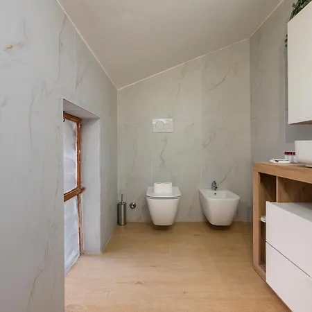 I-host Ornato - Spacious 2br For 10 Guests With 3 Bathrooms Milan