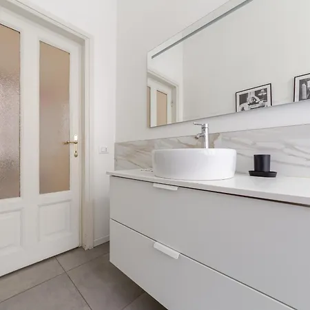 Macchi Urban Milano