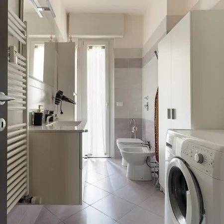 Guesthost - Balcony Flat X3 Linate Airport Mm4 Milano