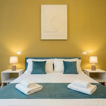 Апартаменты Spacious Modern Ac Close To Metro