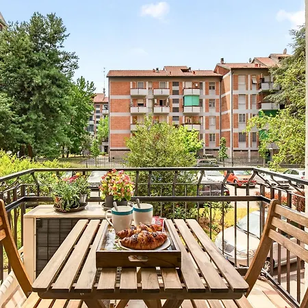 Davide Host Classy&easy Milan