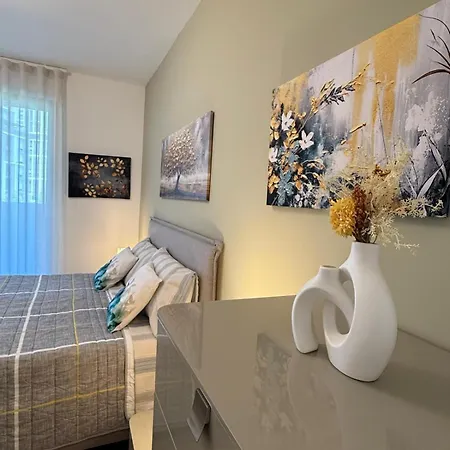 Domus Apartment Mailand