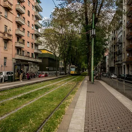 Mahon 1br Superior - Quiet, Near Tram, Metro, Duomo, Station Milan