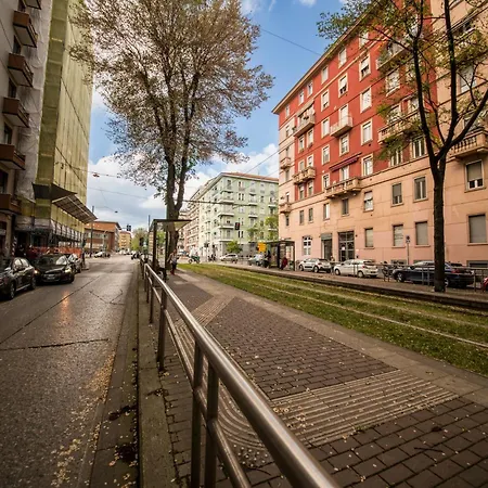 Mahon 1br Superior - Quiet, Near Tram, Metro, Duomo, Station Apartment *