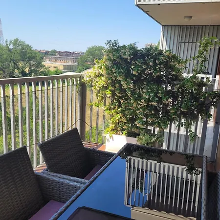 Sky Garden -terrazza E Private Garage -mm3 Brenta F Prada Porta Romana Milano