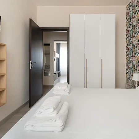 Guesthost - Balcony Flat X3 Linate Airport Mm4 Milano