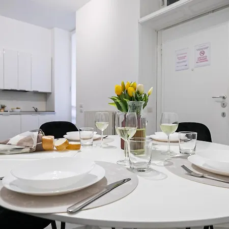 Italianway Comfort - Dell'orso 9 * ميلان