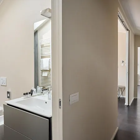 Ariosto Living * ميلان