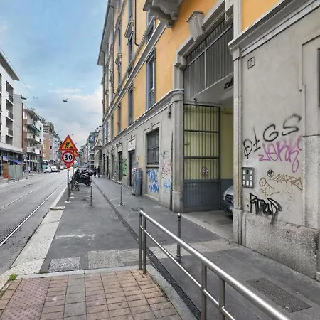 Mch Navigli - 6 Stops To Duomo, Modern With Ac And Wifi *