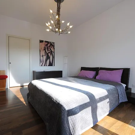 Piazza Napoli Penthouse Apartment Milan