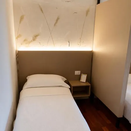 Bed & Breakfast B&B Best Hostel Milano