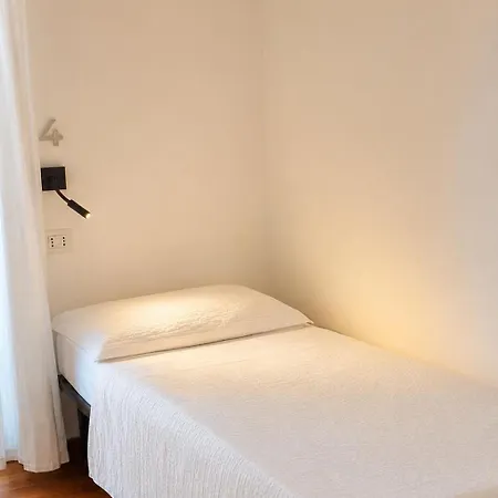 B&B Best Hostel Milano Bed & Breakfast *