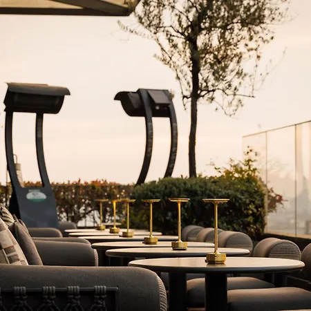 Hotel Me By Melia Il Duca