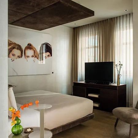 Hotel Me By Melia Il Duca Milaan