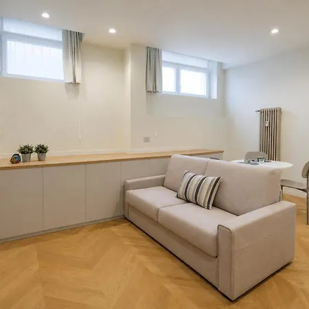 Appartement Navigli - Via Tortona Milaan